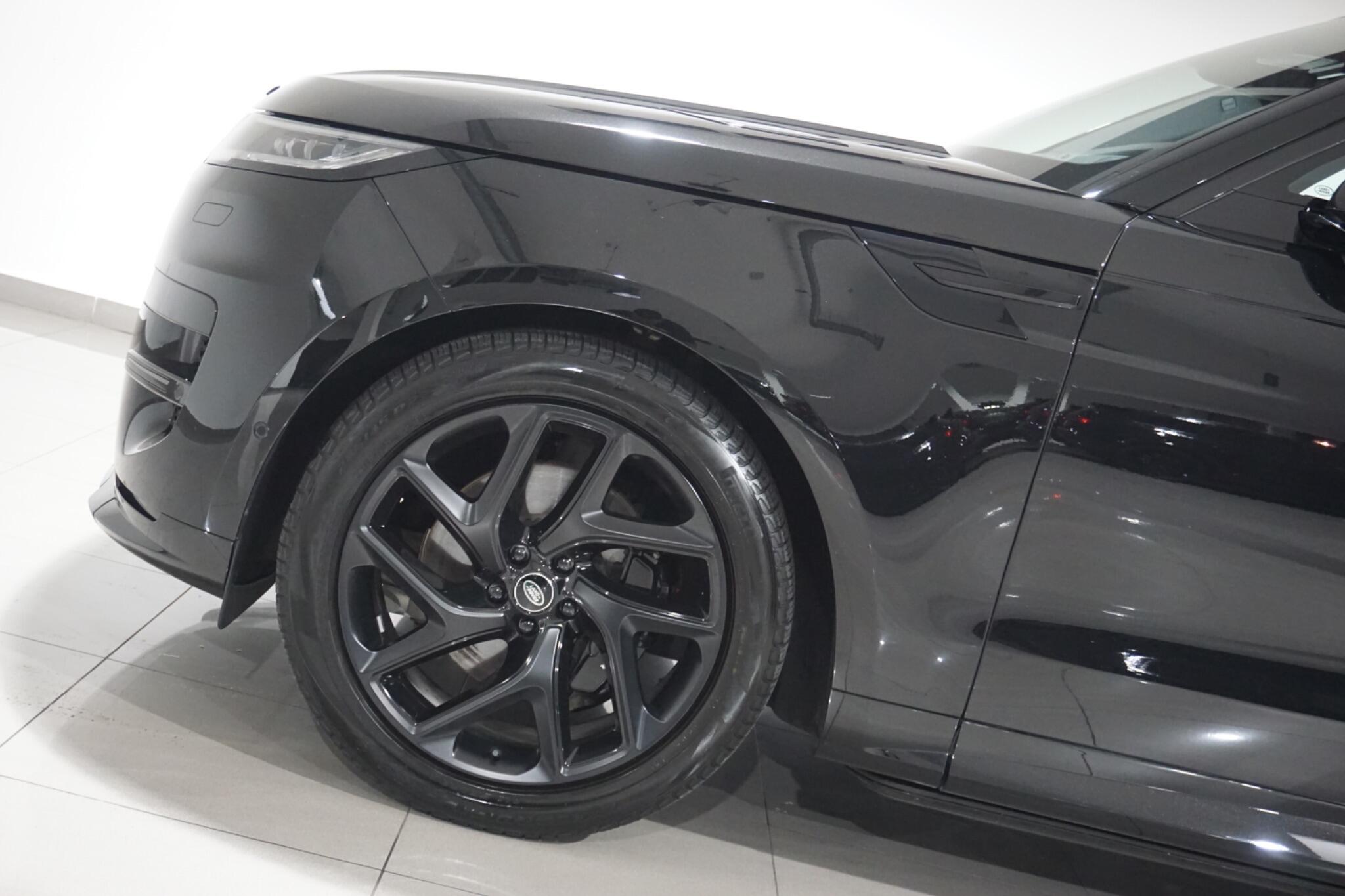 Land Rover Range Rover Sport 3.0 D300 MHEV Dynamic SE Auto 4WD Euro 6 (s/s) 5dr